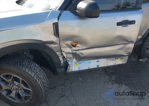 2023 Ford Bronco Sport Badlands z USA, uszkodzony, nr VIN 3FMCR9D92PRE30165